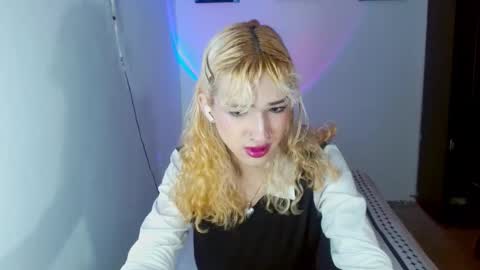 Snapshot of meghan_devil_ chatting on 03/05/26, 07:59 meghan_devil_ online show from 03/05/26, 07:59