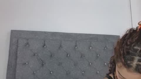 Meghan  online show from 11/21/25, 10:08