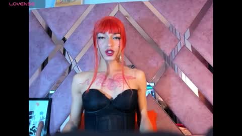 meghanqueen__ online show from 03/19/26, 05:00
