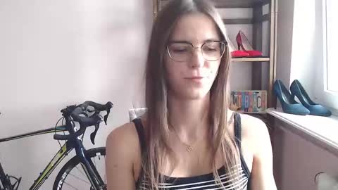 Snapshot of megi_erotic chatting on 05/07/26, 01:49 Megi online show from 05/07/26, 01:49