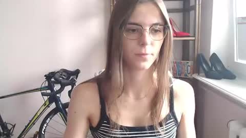 Snapshot of megi_erotic chatting on 07/04/26, 06:41 Megi online show from 07/04/26, 06:41