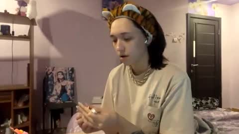 Megan online show from 11/24/25, 12:16