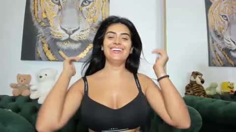 Snapshot of megpalmer chatting on 11/25/25, 11:43 megpalmer online show from 11/25/25, 11:43