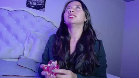 Mei online show from 03/08/26, 12:08