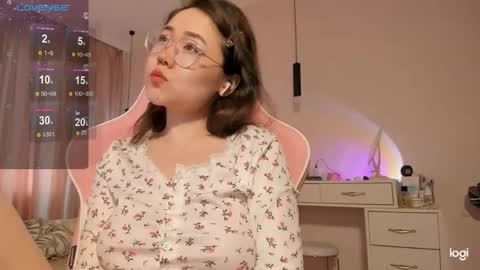 Mei  online show from 04/23/26, 02:13