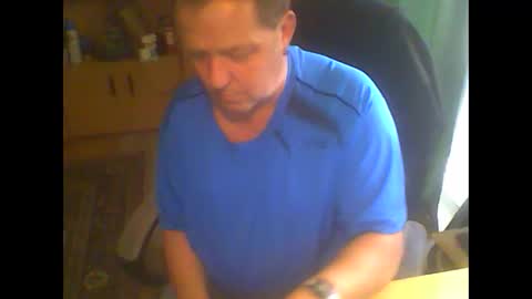 meikel0402 online show from 01/18/26, 12:31