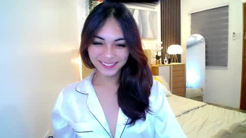 Snapshot of meiluxe chatting on 06/20/26, 05:38 meiluxe online show from 06/20/26, 05:38