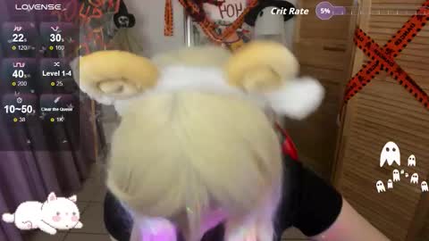 Snapshot of mekurisu chatting on 10/22/25, 01:28 mekurisu online show from 10/22/25, 01:28