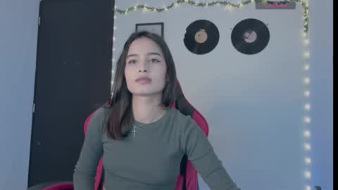 Snapshot of mel0dy_cute chatting on 02/26/26, 04:22 mel0dy_cute online show from 02/26/26, 04:22