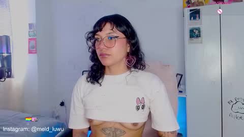 Melissa  -  -  Please help me to reach 100 thumbs up online show from 12/18/25, 05:41