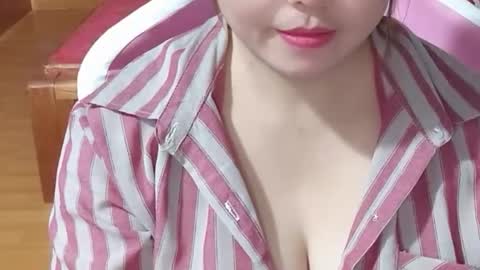 mela7386 online show from 01/16/26, 10:19