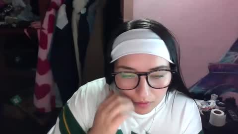 melani1103 online show from 11/04/25, 01:48