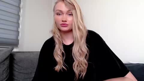 Melania online show from 12/11/24, 11:08