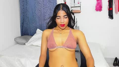 Snapshot of melani_andrea chatting on 12/02/24, 10:34 melani andrea online show from 12/02/24, 10:34