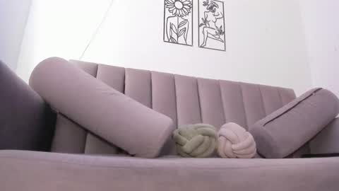 melani greyy online show from 11/29/25, 09:07