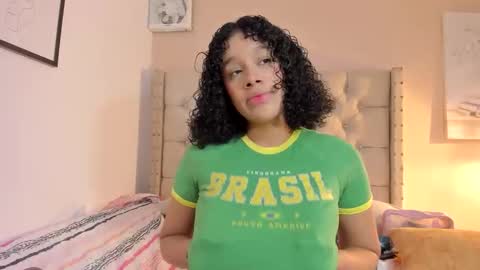 melania_xtreme online show from 10/24/25, 01:57