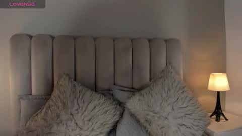 Melanie online show from 03/08/26, 07:17