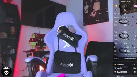 Snapshot of melanie_nyx chatting on 12/24/24, 06:22 Mel online show from 12/24/24, 06:22