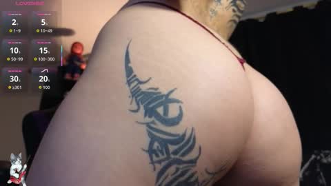 Snapshot of melanie_nyx chatting on 11/28/25, 03:09 Mel online show from 11/28/25, 03:09