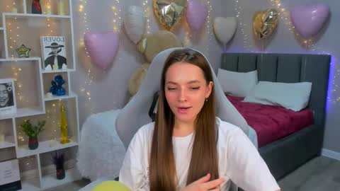 MelanieAlves online show from 02/13/26, 11:23