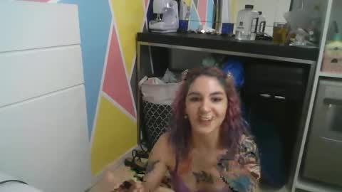 Melanie online show from 04/18/26, 04:27