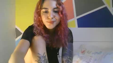 Snapshot of melaniefairy chatting on 05/02/26, 04:06 Melanie online show from 05/02/26, 04:06