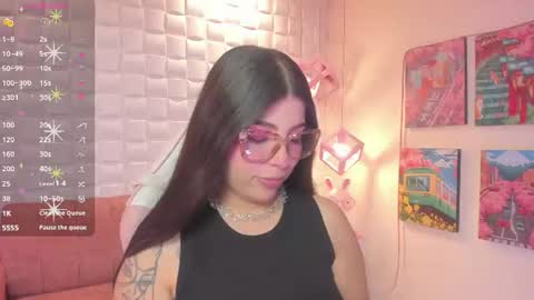 Snapshot of melaniegrayx chatting on 07/02/26, 02:34 melaniegrayx online show from 07/02/26, 02:34