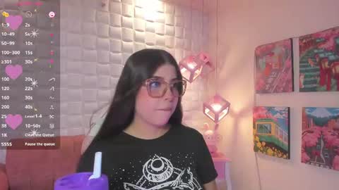 Snapshot of melaniegrayx chatting on 07/10/26, 02:19 melaniegrayx online show from 07/10/26, 02:19