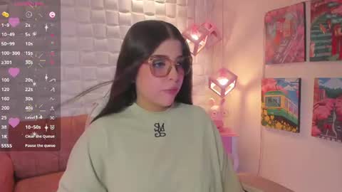 Snapshot of melaniegrayx chatting on 07/13/26, 01:47 melaniegrayx online show from 07/13/26, 01:47