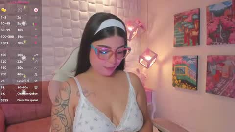 Snapshot of melaniegrayx chatting on 07/23/26, 02:15 melaniegrayx online show from 07/23/26, 02:15