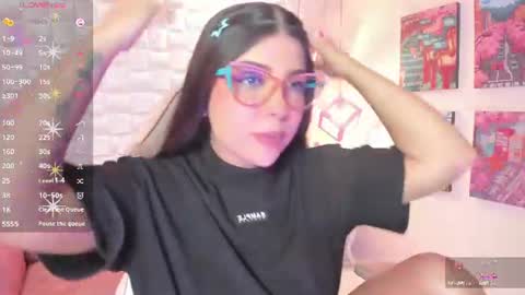 Snapshot of melaniegrayx chatting on 07/24/26, 02:26 melaniegrayx online show from 07/24/26, 02:26