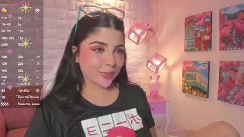 Snapshot of melaniegrayx chatting on 07/28/26, 03:21 melaniegrayx online show from 07/28/26, 03:21