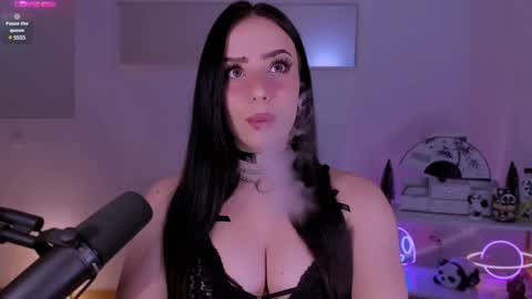 Snapshot of melanielipps chatting on 12/02/24, 07:16 Melanie online show from 12/02/24, 07:16