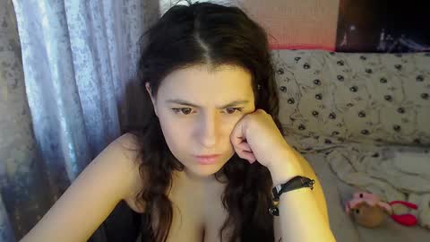 Melanie Milena online show from 02/07/25, 10:19