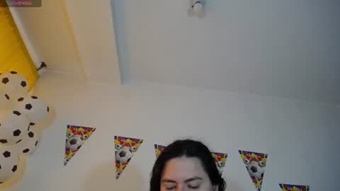Snapshot of melanieparker20 chatting on 06/16/26, 01:14 Melanie Parker online show from 06/16/26, 01:14