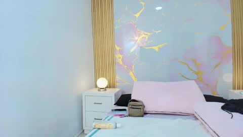 Melanie online show from 09/15/25, 11:54