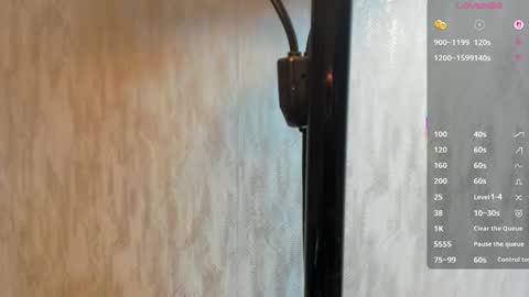        online show from 12/03/25, 12:47