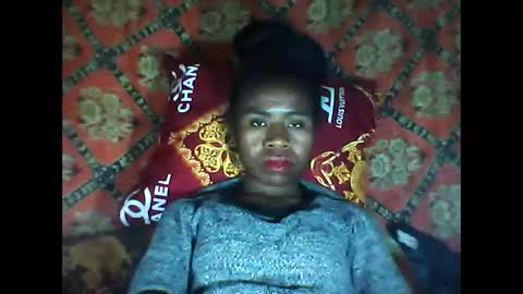 melanih online show from 09/26/25, 05:22