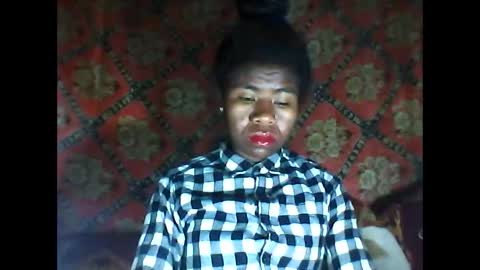 melanih online show from 10/06/25, 12:08