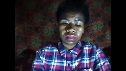 melanih online show from 10/08/25, 02:09