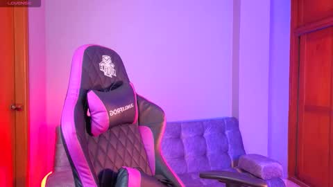 melanimorgan1 online show from 02/17/26, 04:42