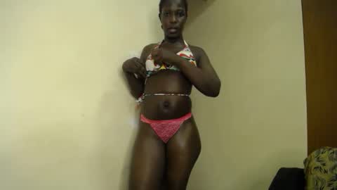 Snapshot of melanin_bae chatting on 10/20/25, 06:19 Baby online show from 10/20/25, 06:19