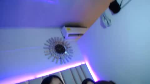 -- MELANNEE -- online show from 10/02/25, 02:07