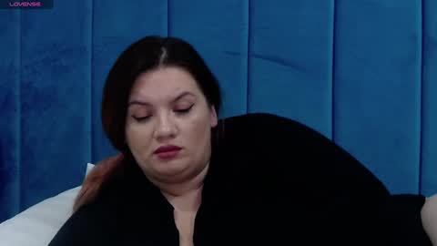 melanniebrown online show from 12/15/24, 07:42