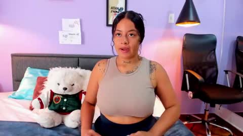 Melannie Ross online show from 04/22/26, 12:07