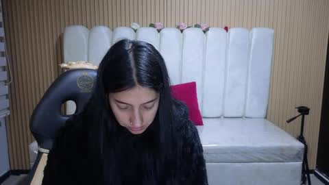 melanny_petite online show from 04/16/26, 12:39