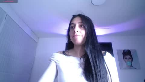 melanny_petite online show from 06/02/26, 01:02