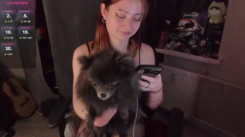 Ash online show from 10/18/25, 06:19