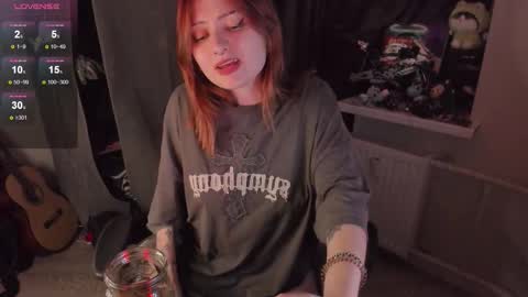 Ash online show from 10/20/25, 07:03