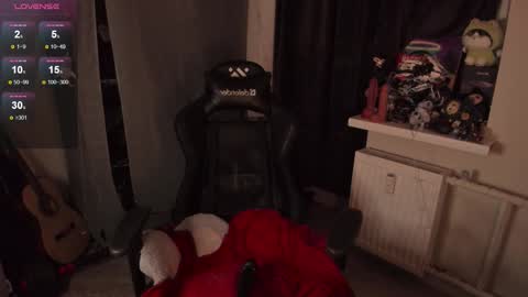 Ash online show from 11/14/25, 07:12